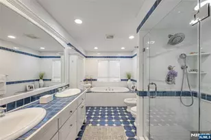 15 Kenwood Dr, Woodcliff Lake, NJ 07677 - Photo 20