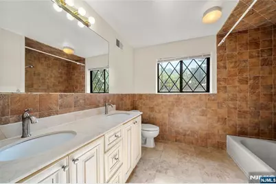 121 Broadway, Cresskill, NJ 07626 - Photo 16