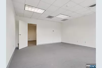 100 Union Avenue 250 #250, Cresskill, NJ 07626 - Photo 8