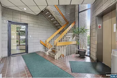 100 Union Avenue 250 #250, Cresskill, NJ 07626 - Photo 2