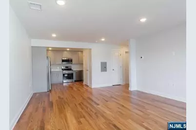 111 Monroe Street 5 #5, Garfield, NJ 07026 - Photo 4