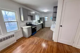 131 W Ramapo Ave, Mahwah, NJ 07430 - Photo 2