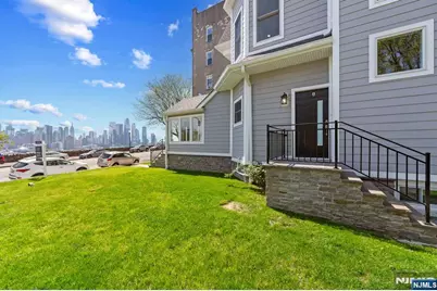 859 Boulevard East, Weehawken, NJ 07086 - Photo 50