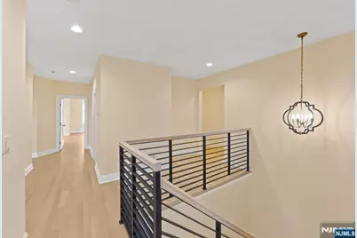 859 Boulevard East, Weehawken, NJ 07086 - Photo 22
