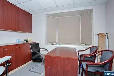 271 W Route 46 E101 #E101, Fairfield, NJ 07004 - Photo 18