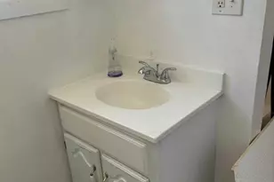 372 Queen Anne Road 370, Teaneck Township, NJ 07666 - Photo 8