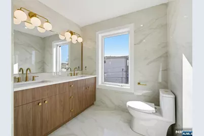 138-140 Weigands Lane 1 #1, Secaucus, NJ 07094 - Photo 24