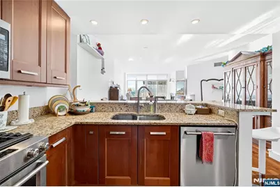 8100 River Road 801 #801, North Bergen, NJ 07047 - Photo 24