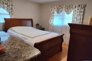 190 Martha Ave, Elmwood Park, NJ 07407 - Photo 26