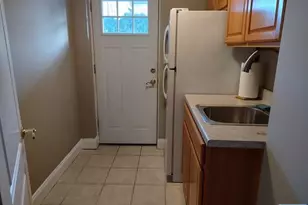 190 Martha Ave, Elmwood Park, NJ 07407 - Photo 18