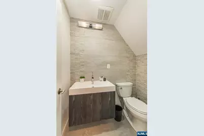 36 Yellow Brick Road, Wayne, NJ 07470 - Photo 32