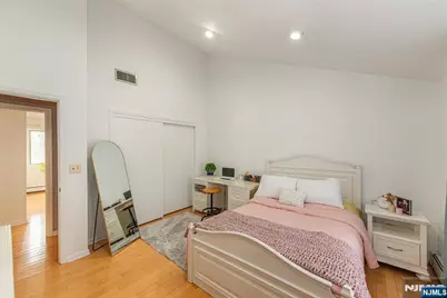 36 Yellow Brick Road, Wayne, NJ 07470 - Photo 24