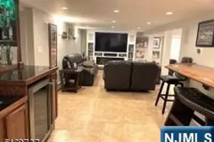 6 Chamberlain Ave, Little Ferry, NJ 07643 - Photo 12