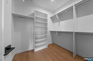 74 Liberty Pl, Palisades Park, NJ 07650 - Photo 44