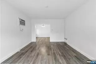 105 Van Riper Ave 1, Clifton, NJ 07011 - Photo 2