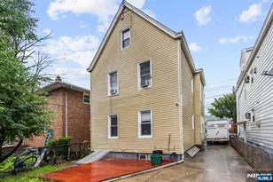 105 Van Riper Ave 1, Clifton, NJ 07011 - Photo 16