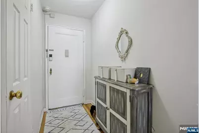 8600 Boulevard East 5F #5F, North Bergen, NJ 07047 - Photo 2