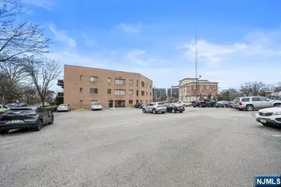 279 Clark Street B2 #B2, Hackensack, NJ 07601 - Photo 14