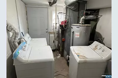 539 Sandra Place, Teaneck Township, NJ 07666 - Photo 12