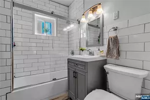 357 11th St, Newark, NJ 07107 - Photo 18