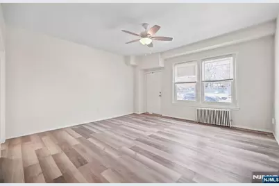 172 Hickory Street, Orange, NJ 07050 - Photo 2