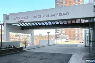 200 Old Palisade Road 7J, Fort Lee, NJ 07024 - Photo 2