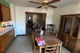 219 Copeland Ave, Lyndhurst Township, NJ 07071 - Photo 4