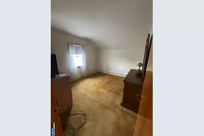 219 Copeland Avenue, Lyndhurst Township, NJ 07071 - Photo 10