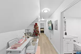 56 Yereance Ave, Clifton, NJ 07011 - Photo 4