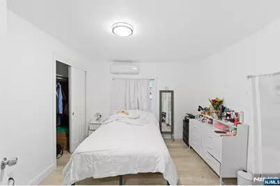 56 Yereance Avenue, Clifton, NJ 07011 - Photo 14