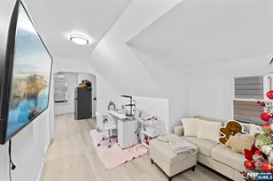 56 Yereance Ave, Clifton, NJ 07011 - Photo 8