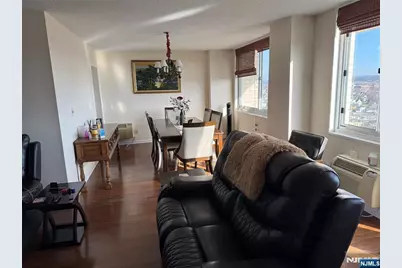 160 Overlook Avenue 11A #11A, Hackensack, NJ 07601 - Photo 4