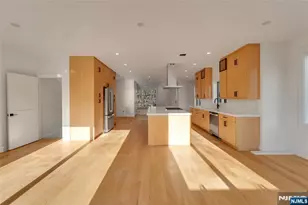 432 Stillwell Ave B, Fort Lee, NJ 07024 - Photo 10