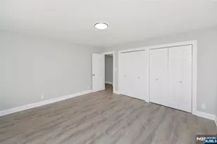 260 Oak Street E4, Ridgewood, NJ 07450 - Photo 10