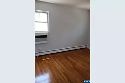 1032 Glen Road, Fort Lee, NJ 07024 - Photo 16
