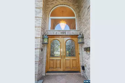 405 Chestnut Street 1 #1, Ridgefield, NJ 07657 - Photo 4