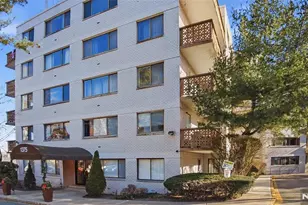 1375 River Road 1K, Edgewater, NJ 07020 - Photo 2