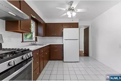 409 Tappan Road 2 #2, Norwood, NJ 07648 - Photo 8