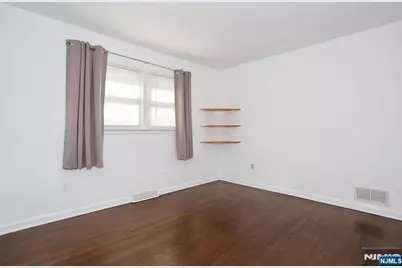 31 Madison Avenue, Demarest, NJ 07627 - Photo 16