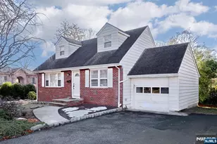 31 Madison Ave, Demarest, NJ 07627 - Photo 1