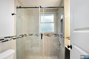 590 Main St, Little Falls Township, NJ 07424 - Photo 12