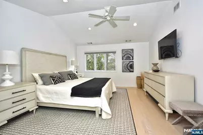 272 Belmont Place 272 #272, Mahwah, NJ 07430 - Photo 18