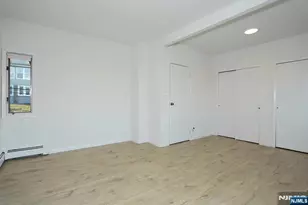 5 Beverly Pl, Edgewater, NJ 07020 - Photo 22