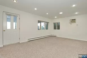 5 Beverly Pl, Edgewater, NJ 07020 - Photo 34