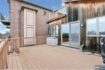 5 Beverly Place, Edgewater, NJ 07020 - Photo 20