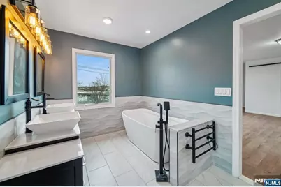 255 Westminster Place, Lodi, NJ 07644 - Photo 24