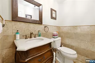 50 Highgate Terrace, Bergenfield, NJ 07621 - Photo 20