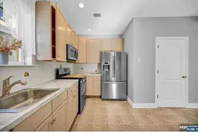 48 Main Avenue, Wallington, NJ 07057 - Photo 14