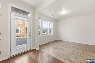 6 Bond Street, North Brunswick Township, NJ OTHER - Photo 4