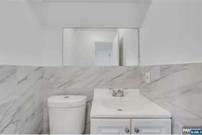 2410 3rd Street, Fort Lee, NJ 07024 - Photo 14